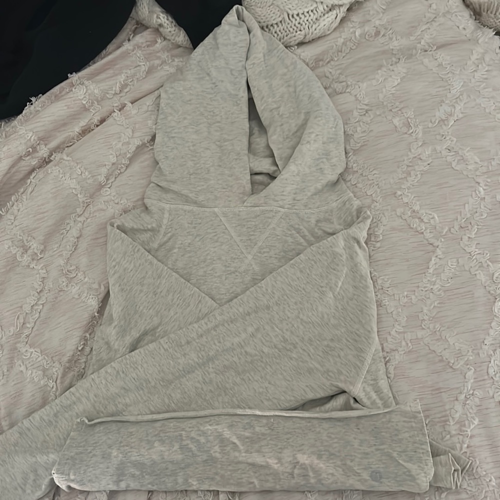 LULU LEMON HOODIE